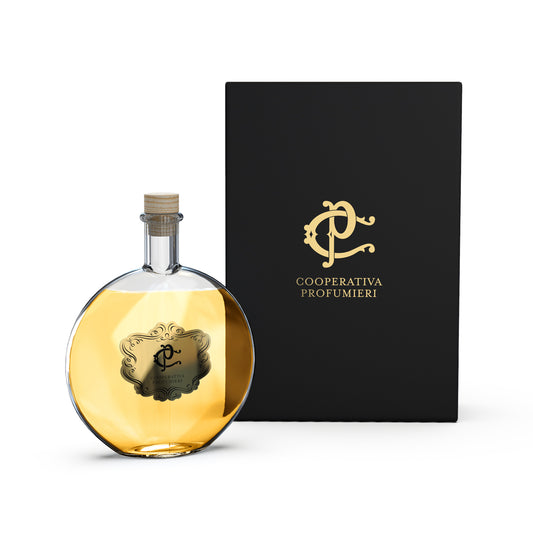 Difuzor pentru cameră "Cooperativa Profumieri " - "Red Fruit Heart " - 500 ml